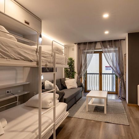 Estudio Para Grupos Pequenos En El Pas De La Casa - Centrico Esterno foto